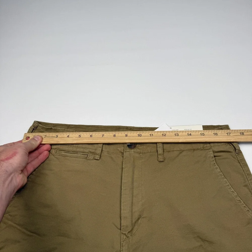 American Eagle Shorts Mens 34 Beige Flex Lived-In Khaki Chino 9 Inseam Casual